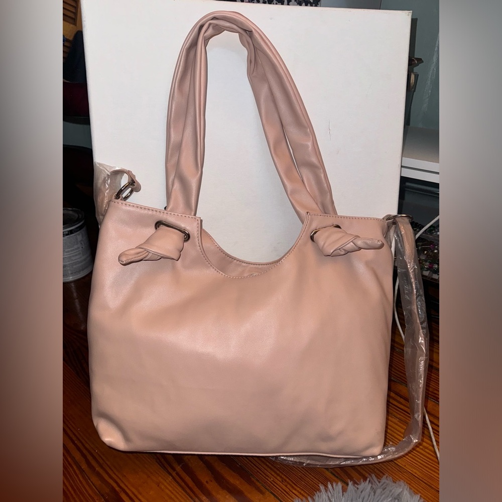 Women’s Pink T-shirt and Jeans Handbag Brand New